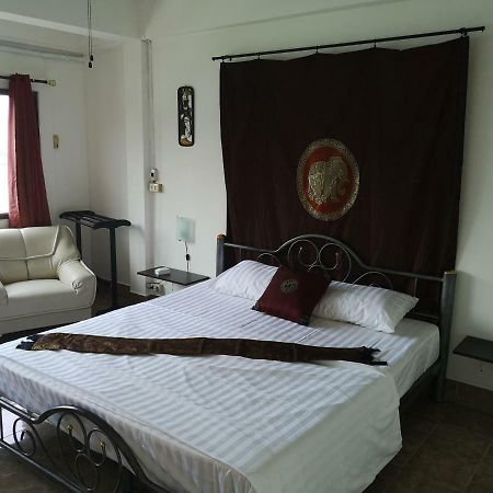 Bellmans Restaurant & Guesthouse Karon Exterior foto
